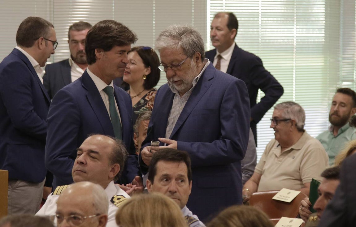En imágenes, constitución de la Diputación con Villalobos al frente