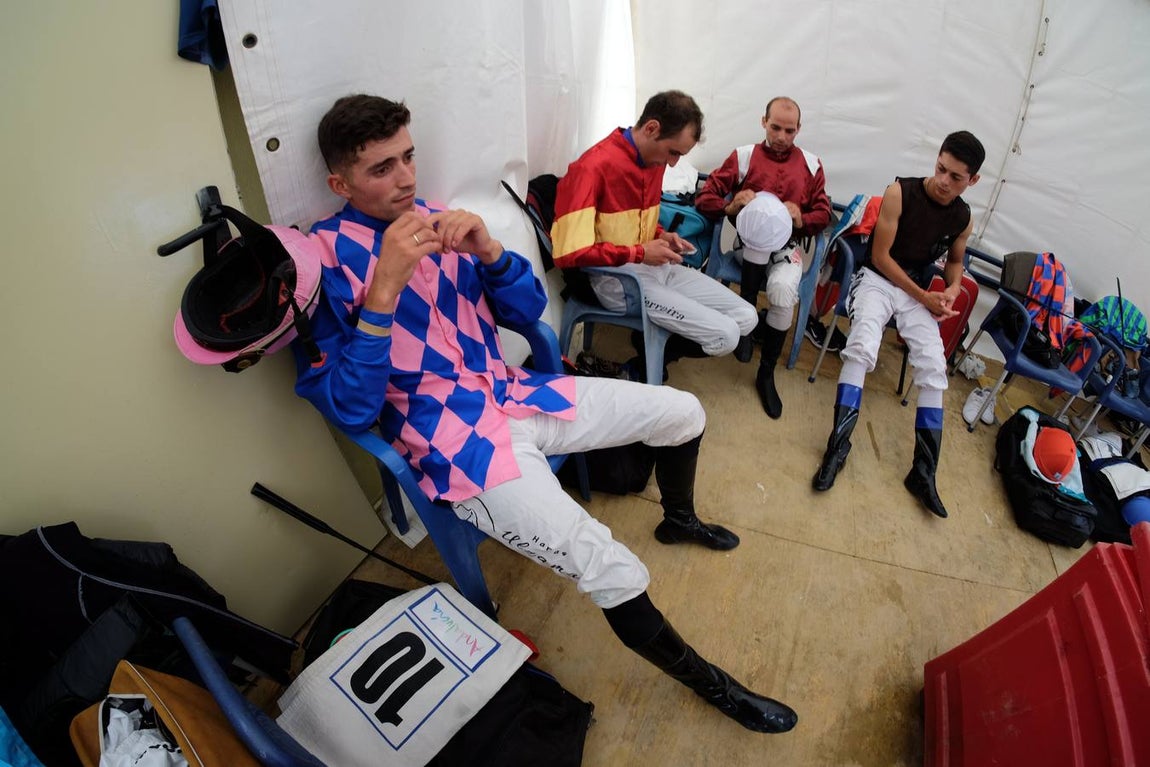Las carreras de caballos de Sanlúcar, en imágenes