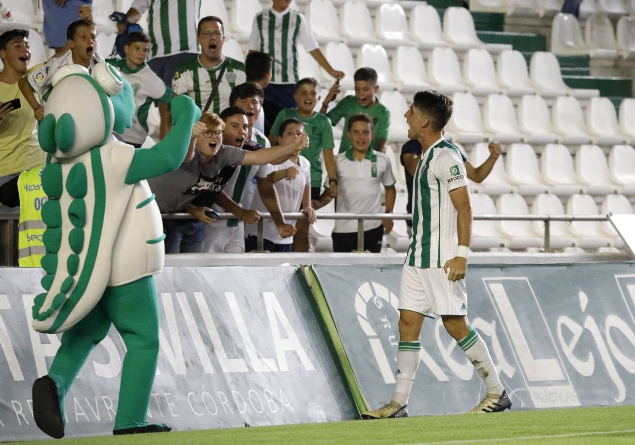 En imágenes, la victoria del Córdoba CF ante el Recreativo Granada