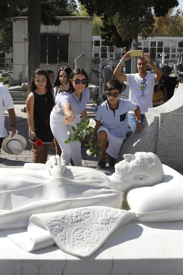Los homenajes por el 72 aniversario de la muerte de Manolete, en imágenes