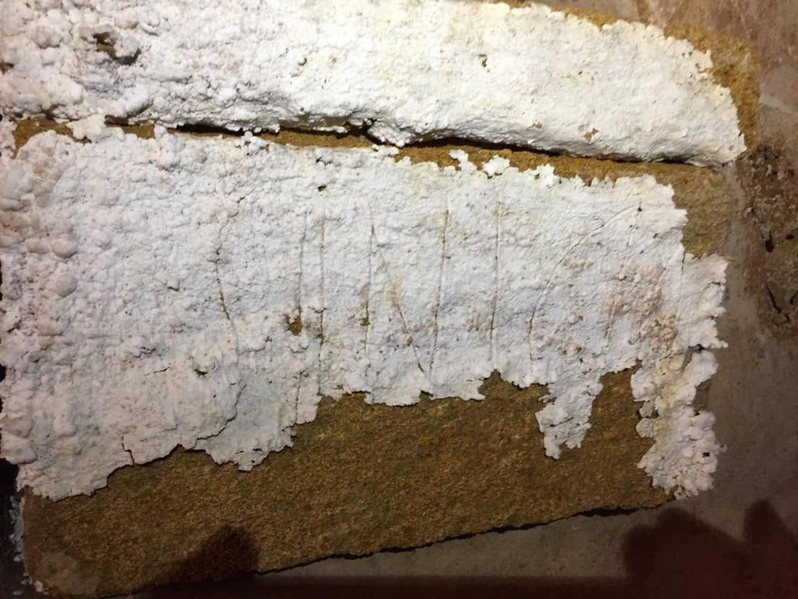 En imágenes: El mausoleo funerario hallado en una vivienda de Carmona