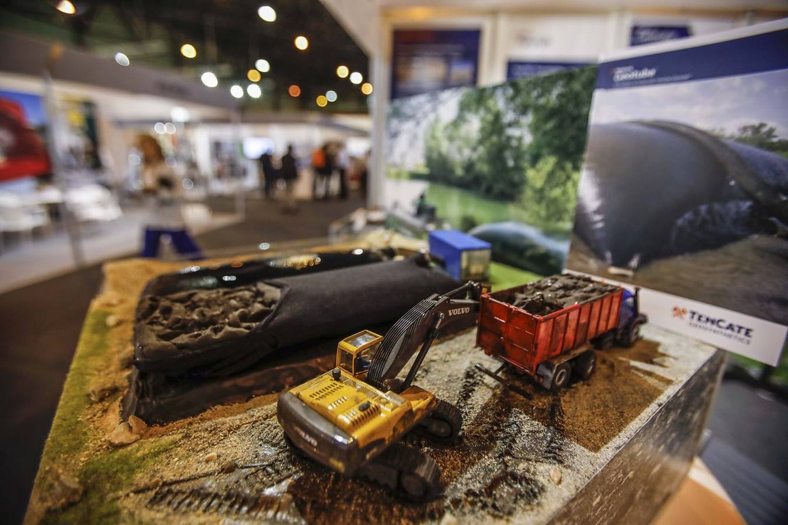 Crónica gráfica del III Salón Internacional de la Minería, que tiene lugar en Sevilla