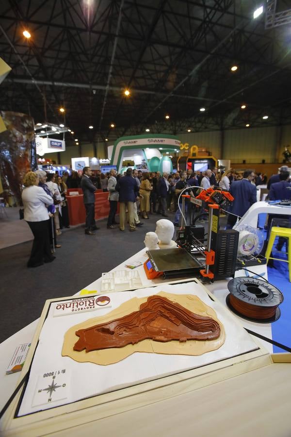 Crónica gráfica del III Salón Internacional de la Minería, que tiene lugar en Sevilla
