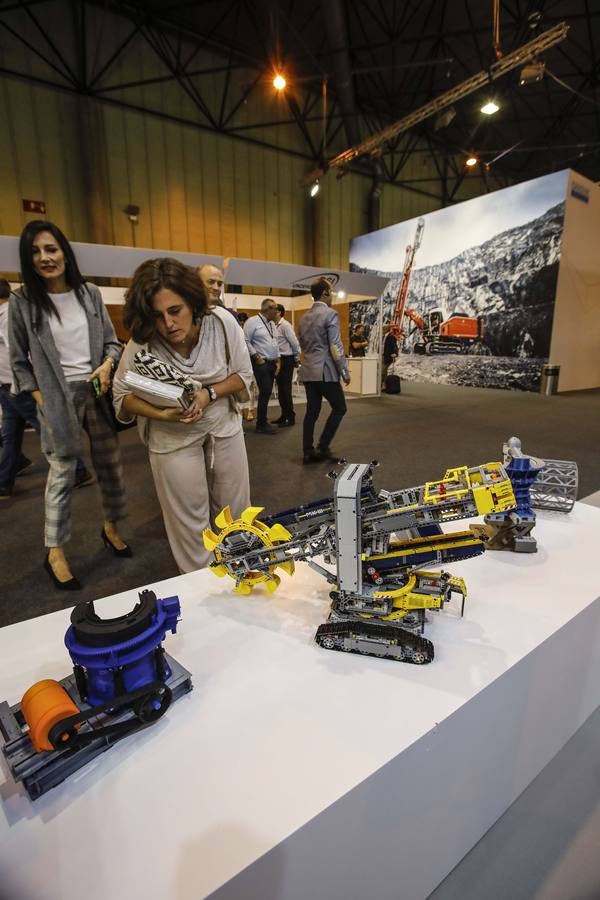 Crónica gráfica del III Salón Internacional de la Minería, que tiene lugar en Sevilla