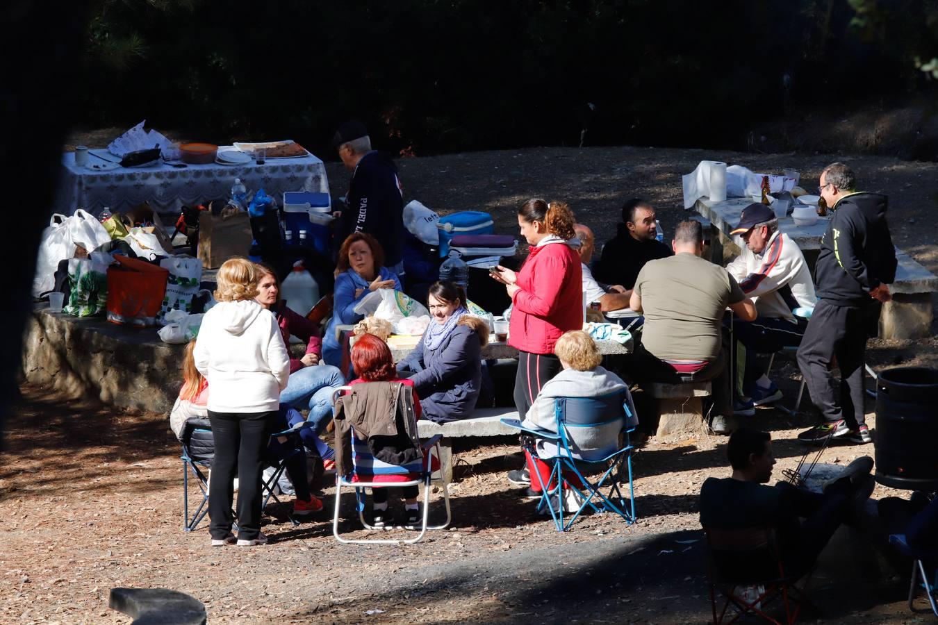Los peroles del día de San Rafael en Córdoba, en imágenes