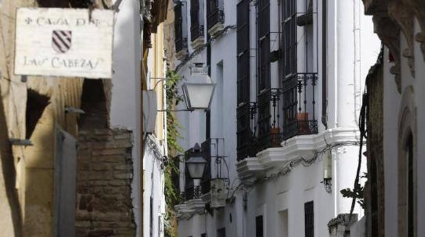 La calle Cabezas de Córdoba, en imágenes