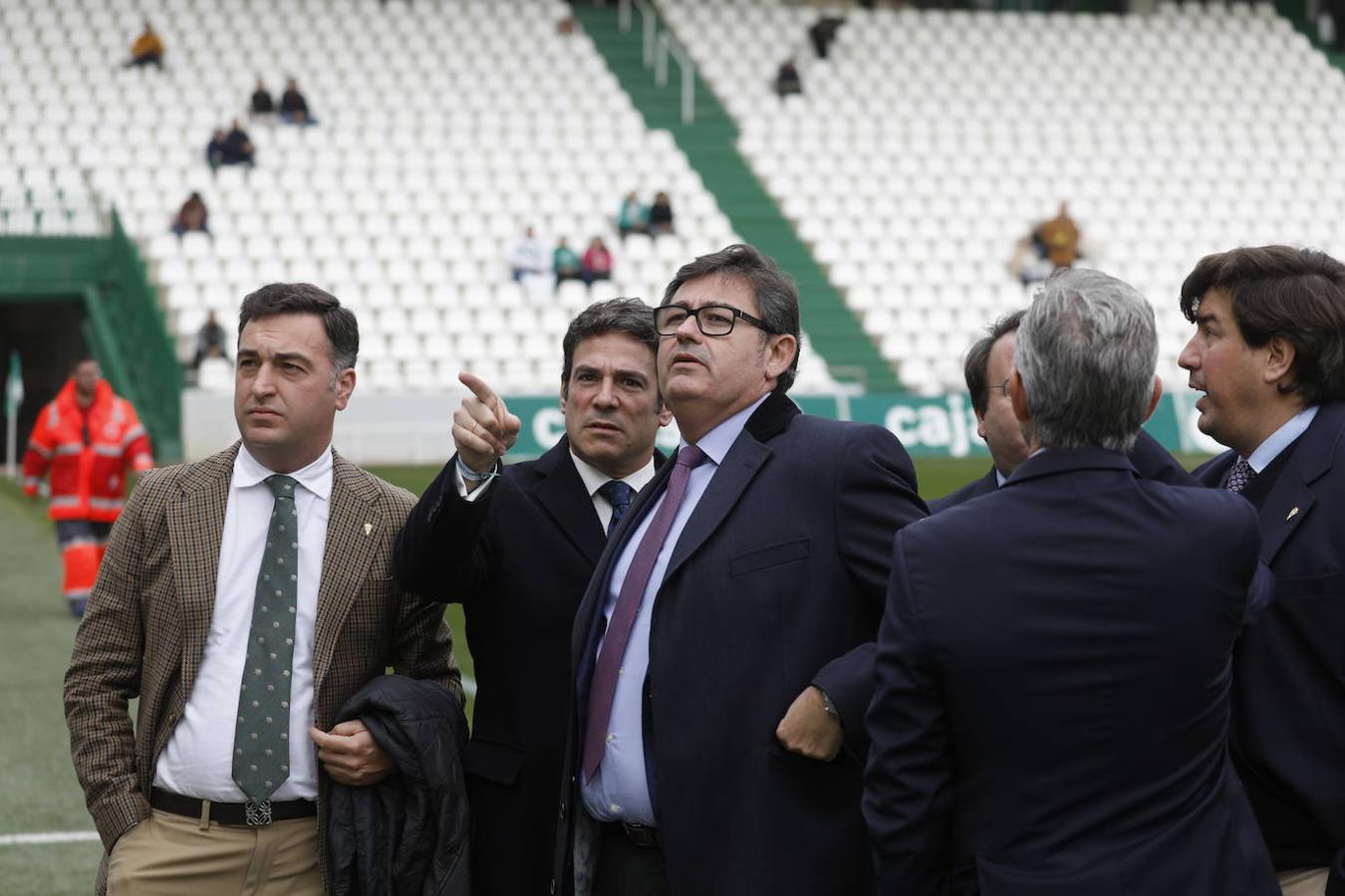 El ambiente en las gradas del Córdoba-Atlético Sanluqueño, en imágenes