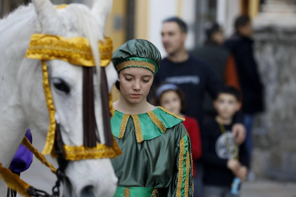 El desfile de la Cartera Real por la calles de Córdoba, en imágenes
