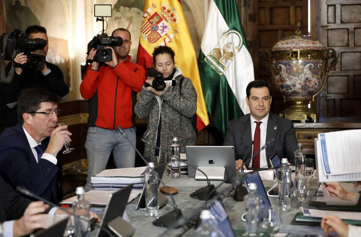 La reunión del Consejo de Gobierno de la Junta en Córdoba, en imágenes