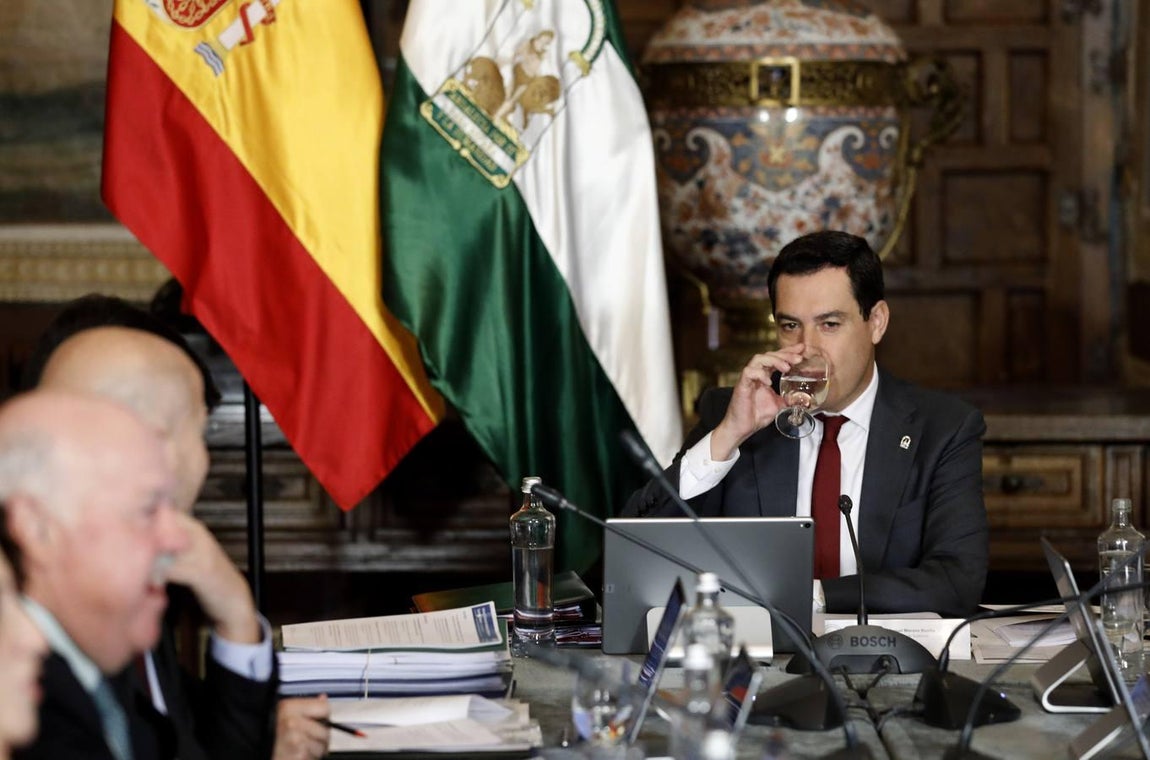 La reunión del Consejo de Gobierno de la Junta en Córdoba, en imágenes