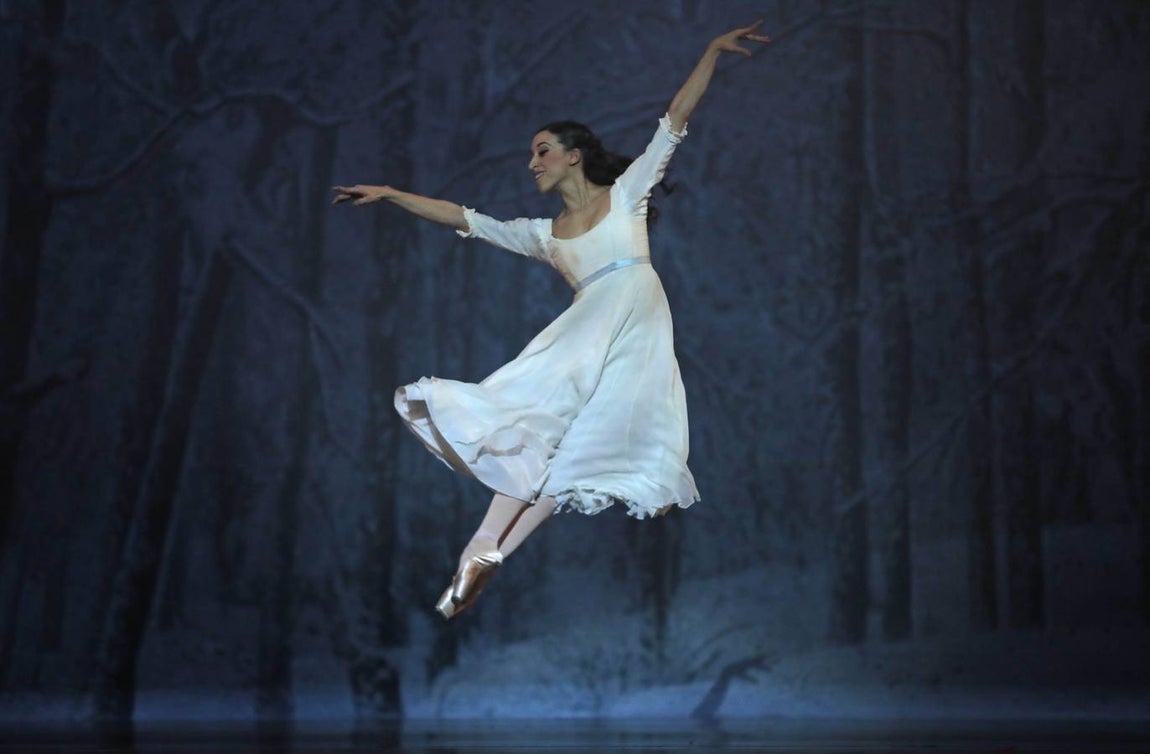 «El Cascanueces» de la Compañía Nacional de Danza, en imágenes