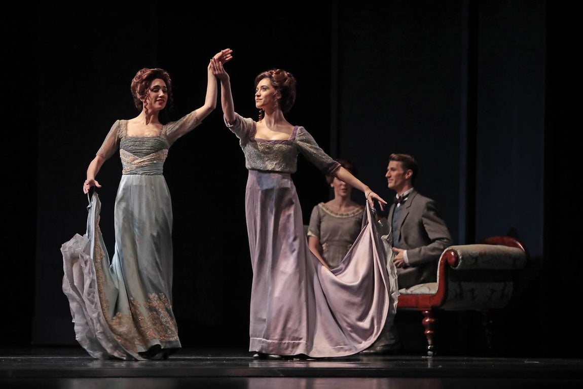 «El Cascanueces» de la Compañía Nacional de Danza, en imágenes