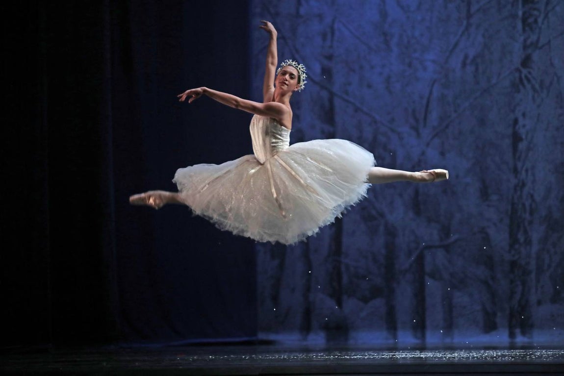 «El Cascanueces» de la Compañía Nacional de Danza, en imágenes