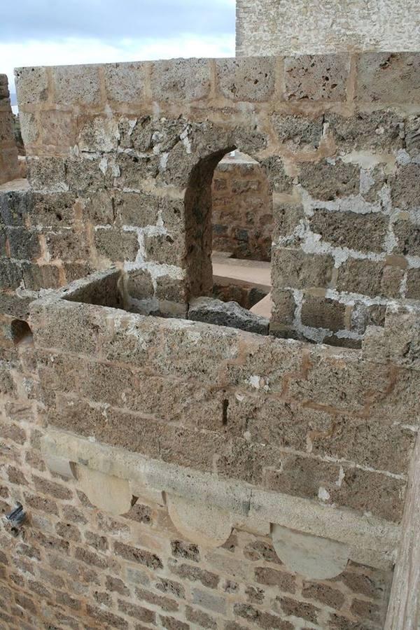 La restauración del Castillo de Priego de Córdoba, en imágenes