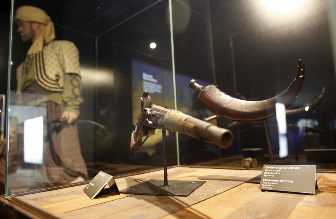 La exposición «Piratas. Los ladrones del mar» recala en el Pabellón de la Navegación hasta el 19 de abril