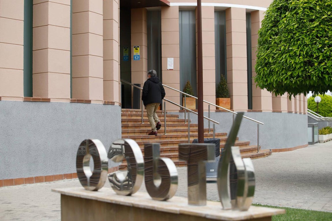 Los tanatorios de Córdoba ante la epidemia del coronavirus, en imágenes