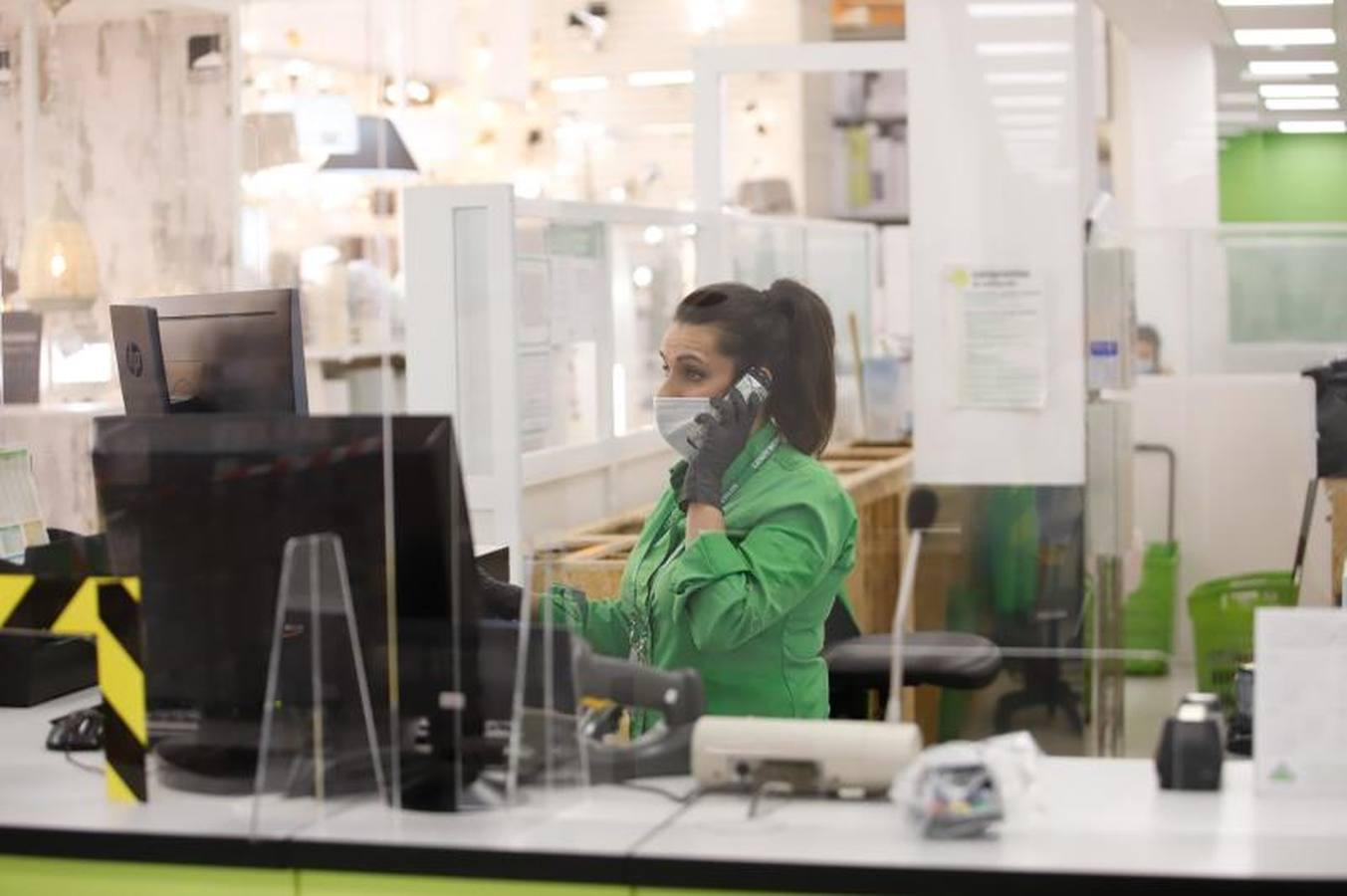 Así se preparan las grandes superficies en Córdoba para la vuelta: Leroy Merlin crea un protocolo para clientes