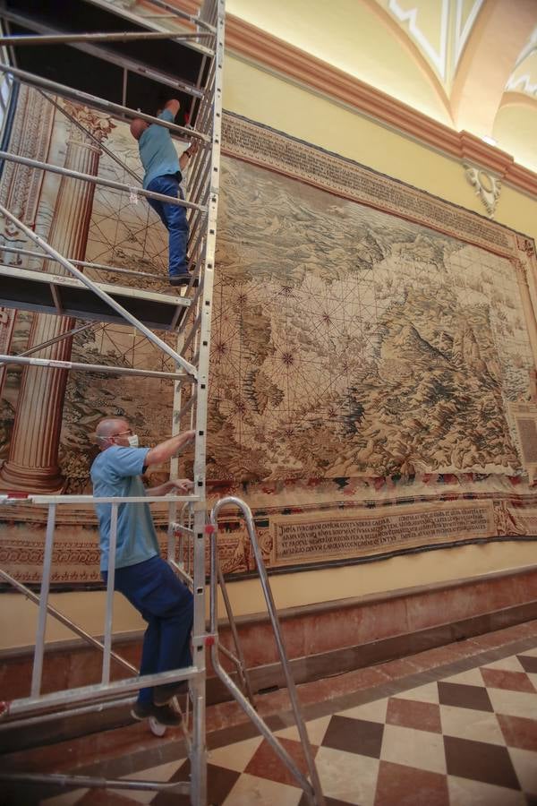 Vuelve a poder visitarse el Salón de los Tapices del Real Alcázar de Sevilla