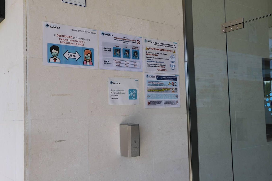 Los preparativos de la vuelta al campus universitario, en imágenes