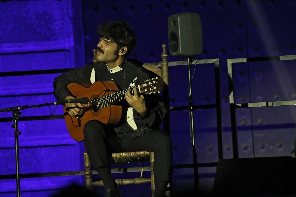 Joselito Acedo nos lleva a Triana Distrito Flamenco en la Bienal de Sevilla