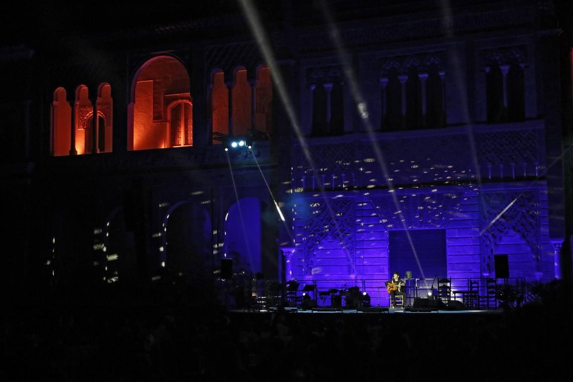 Joselito Acedo nos lleva a Triana Distrito Flamenco en la Bienal de Sevilla