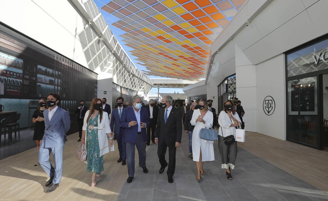 En imágenes, la inauguración del centro comercial Way Dos Hermanas