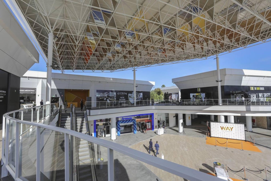 En imágenes, la inauguración del centro comercial Way Dos Hermanas