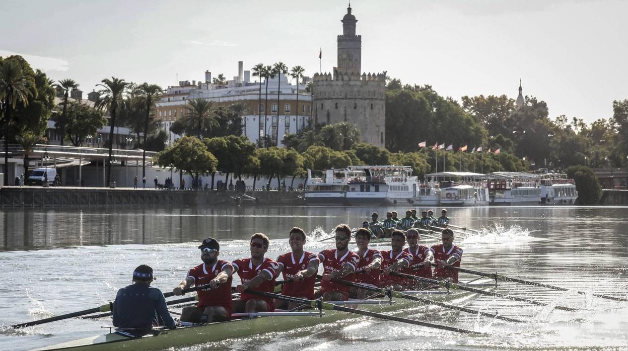 Victoria bética en la regata sevillana