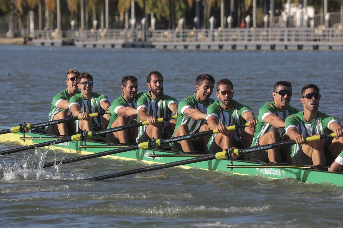 Victoria bética en la regata sevillana