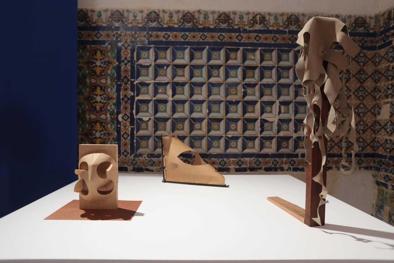 Danza flamenca, artes plásticas y monjes cartujos en una exposición en el CAAC