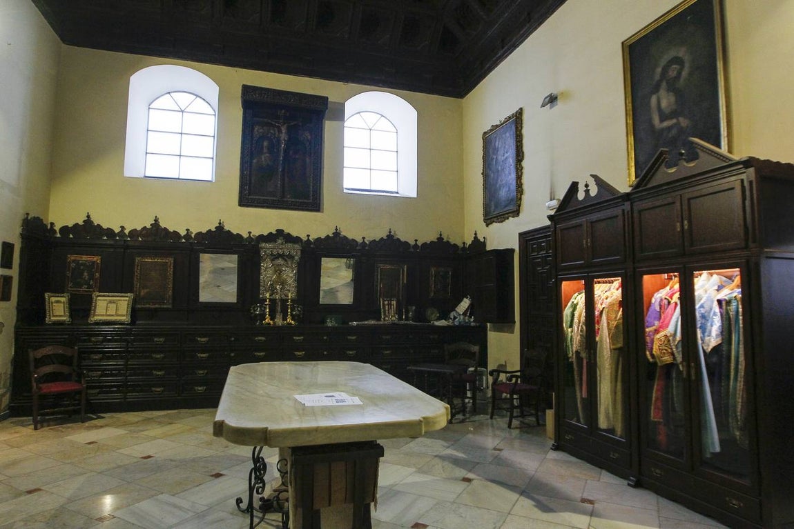 Tesoros ocultos de Sevilla: la Parroquia de San Vicente