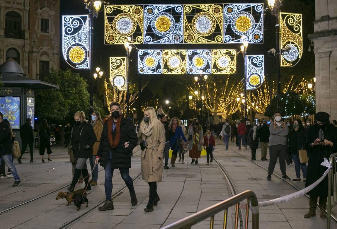 En imágenes, Sevilla enciende la Navidad