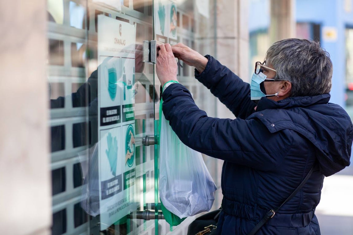 Los comercios de La línea echan el cierre durante dos semanas al menos