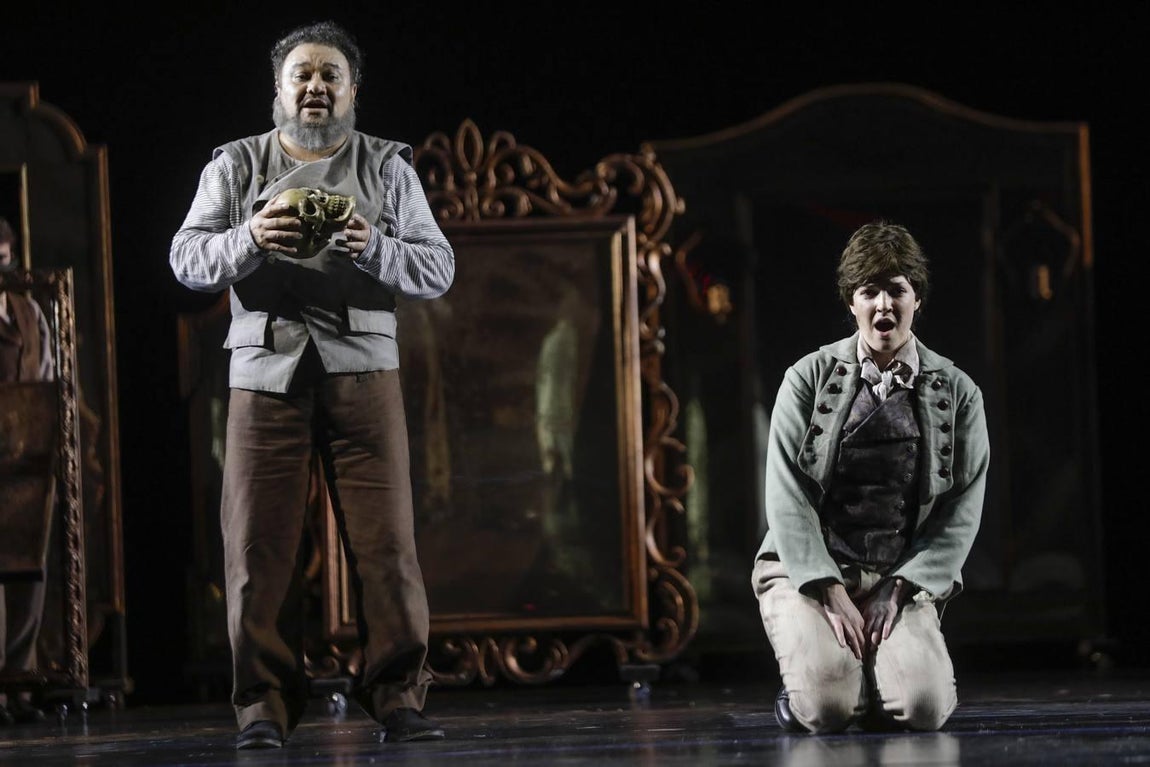 La ópera vuelve a Sevilla con la obra de Verdi «Un ballo in maschera»