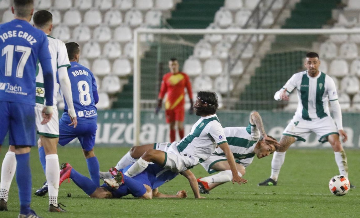 En imágenes, las mejores jugadas del Córdoba CF - Linares