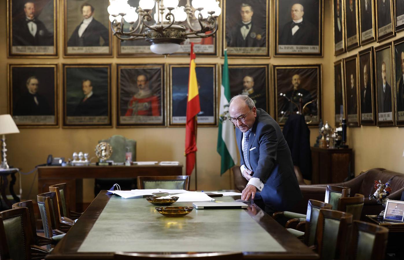 Juan José Primo Jurado: El Círculo perfecto