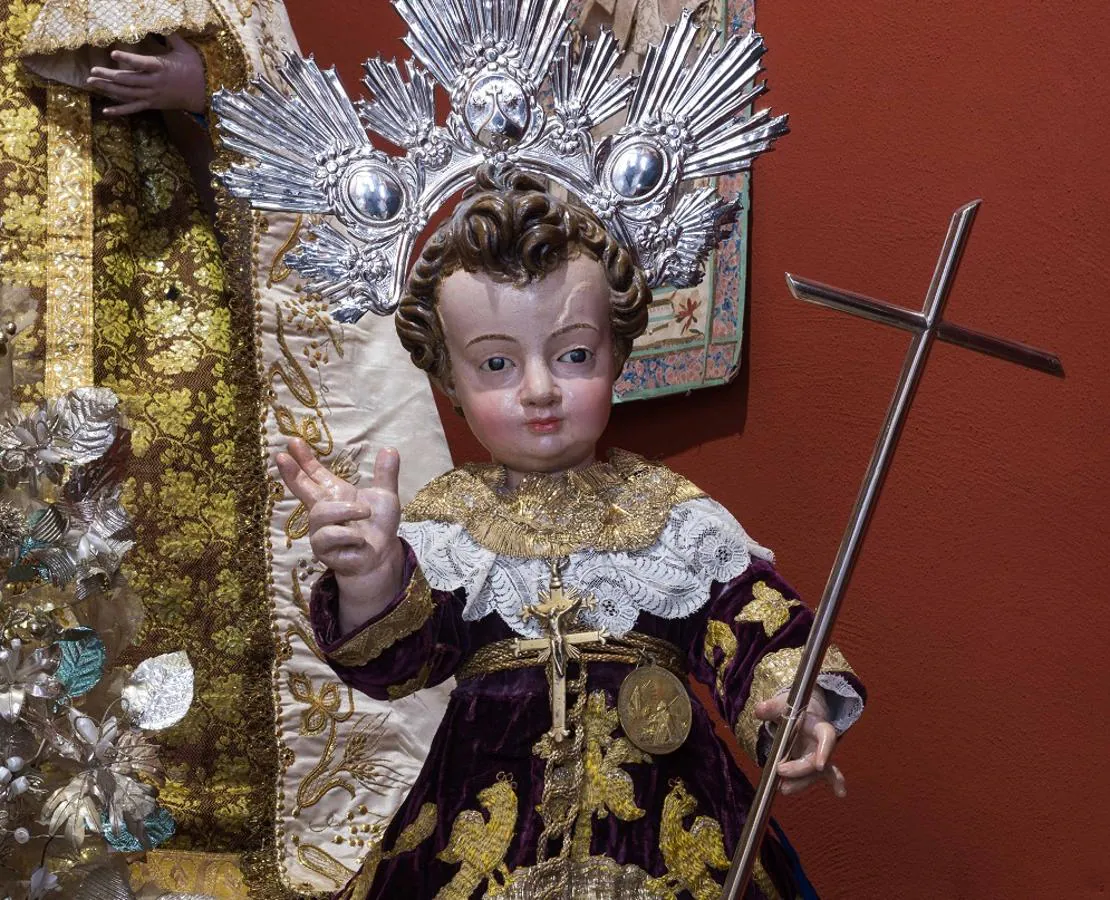 El Santo Ángel acoge una muestra de Niño Jesús durante la Cuaresma