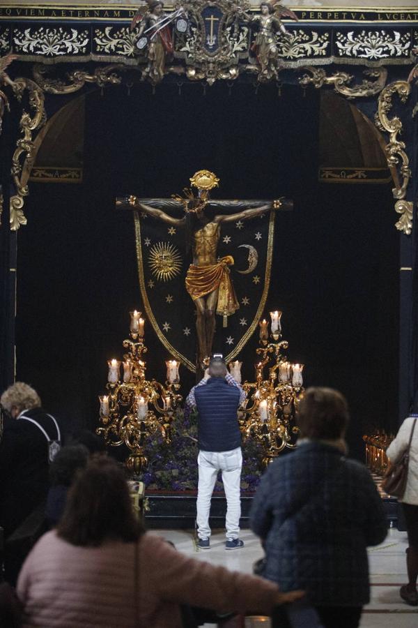 Las veneraciones del primer viernes de marzo en Córdoba, en imágenes