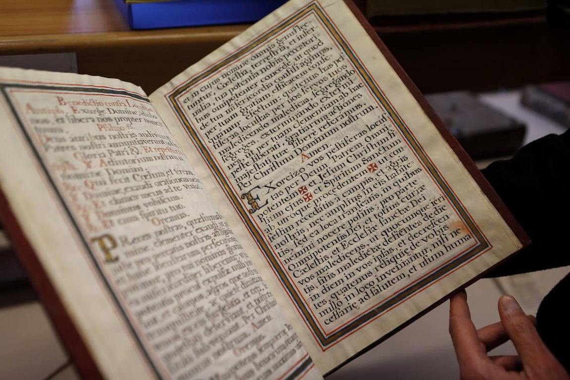 El archivo de la Mezquita-Catedral de Córdoba, en imágenes