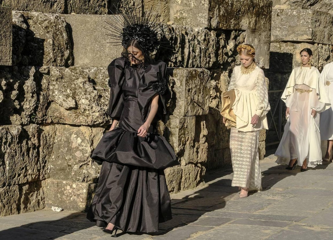 Itálica acoge la primera jornada de la Semana de la Moda de Andalucía