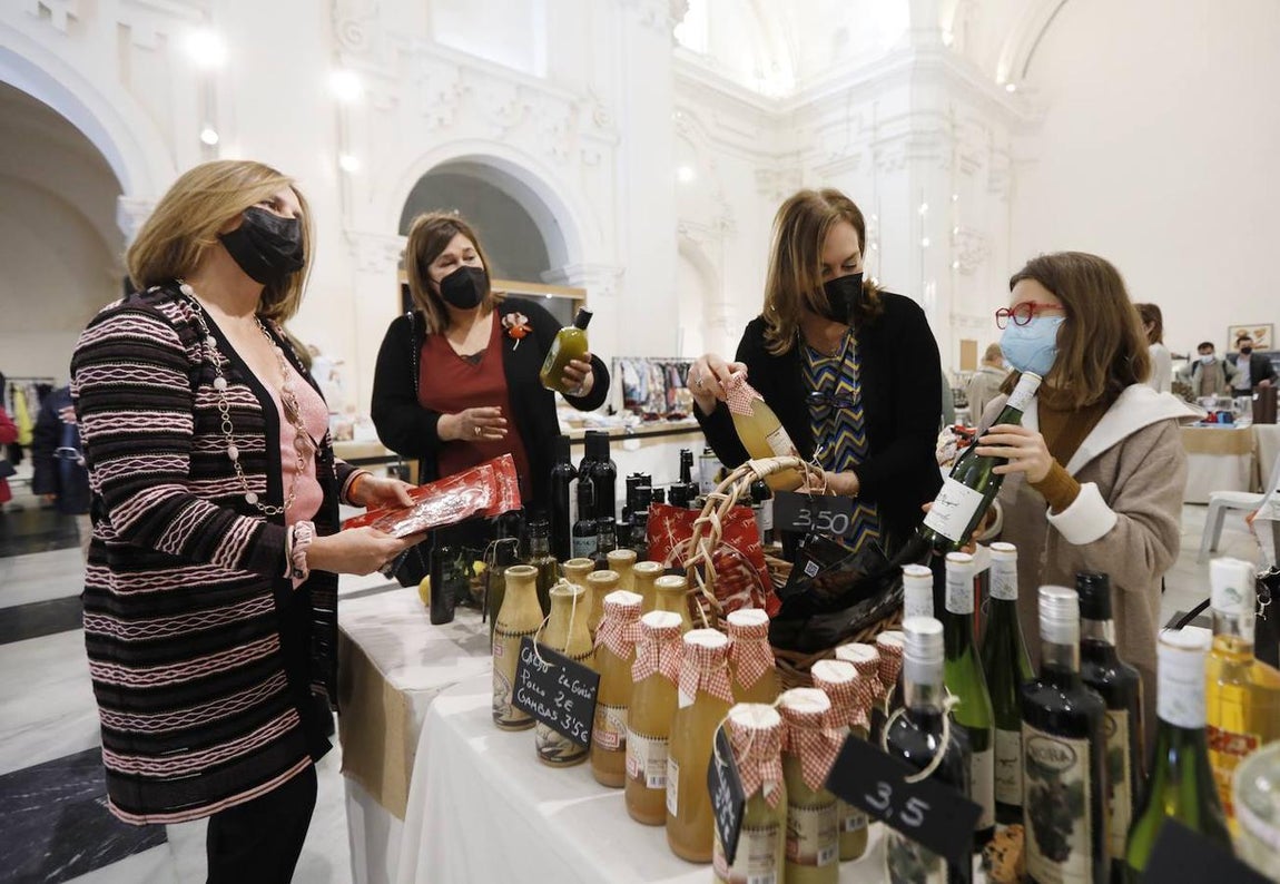 El Baratillo de Adevida en el Oratorio San Felipe Neri, en imágenes