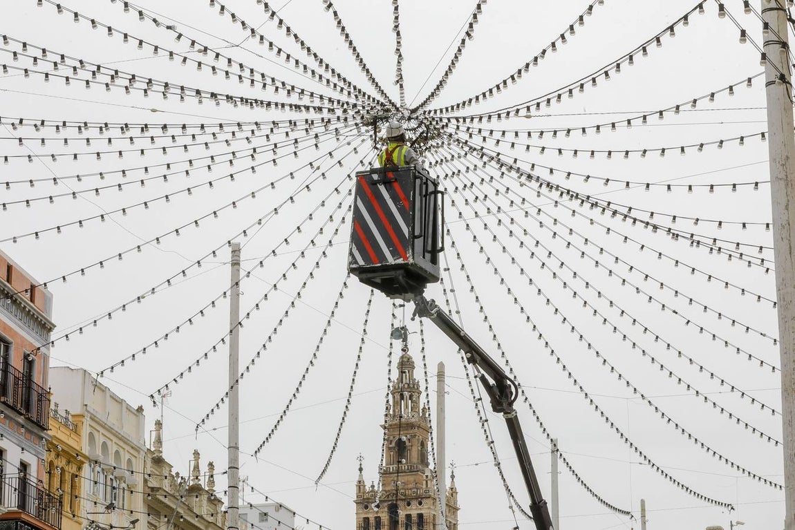 La Junta de Andalucía decide si suspende la &#039;Feria&#039; de Sevilla