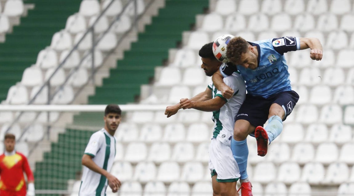 La victoria del Córdoba B ante el Rota, en imágenes