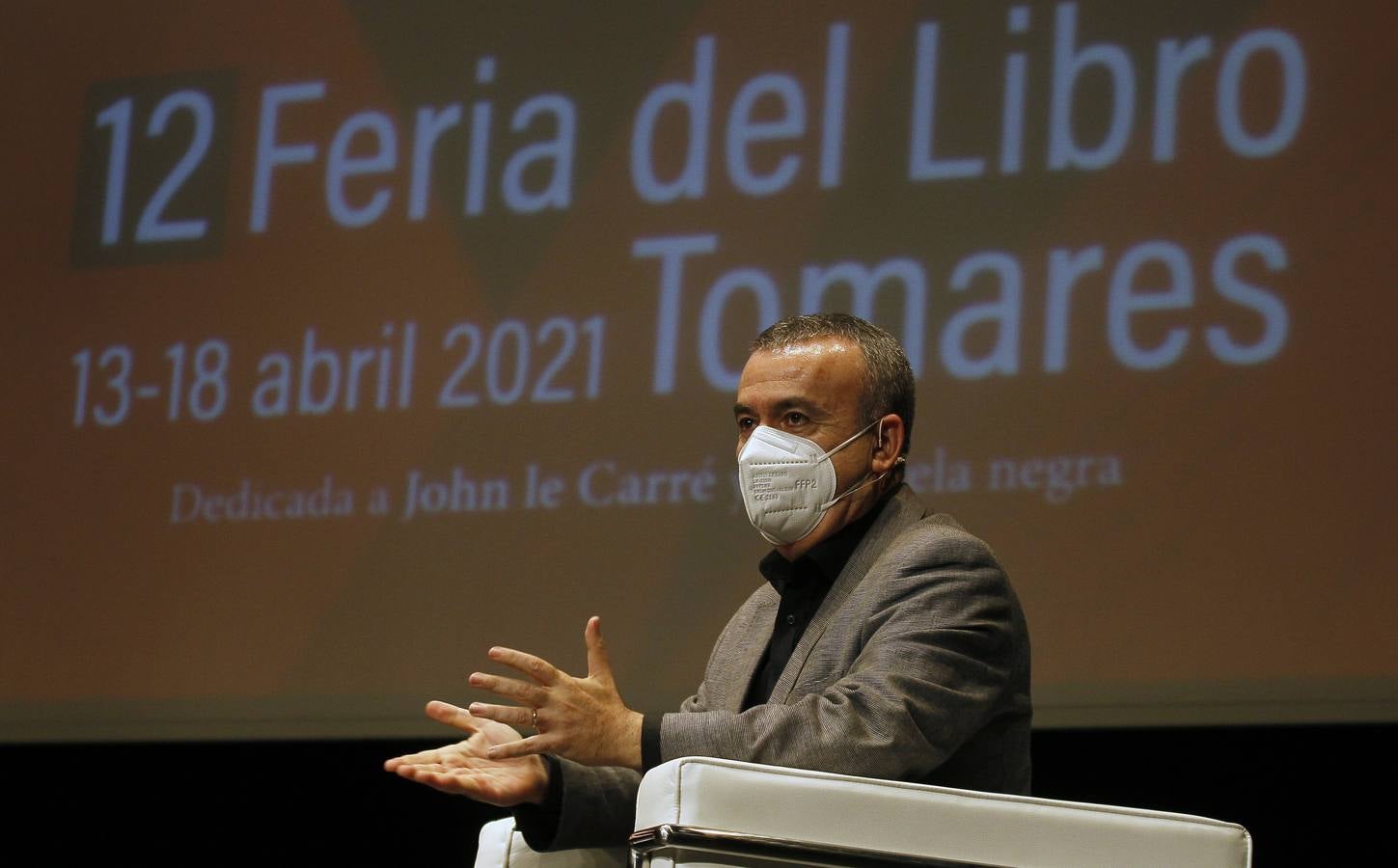 Lorenzo Silva: «John le Carré cumplió con la función de la literatura de iluminar zonas de sombras»