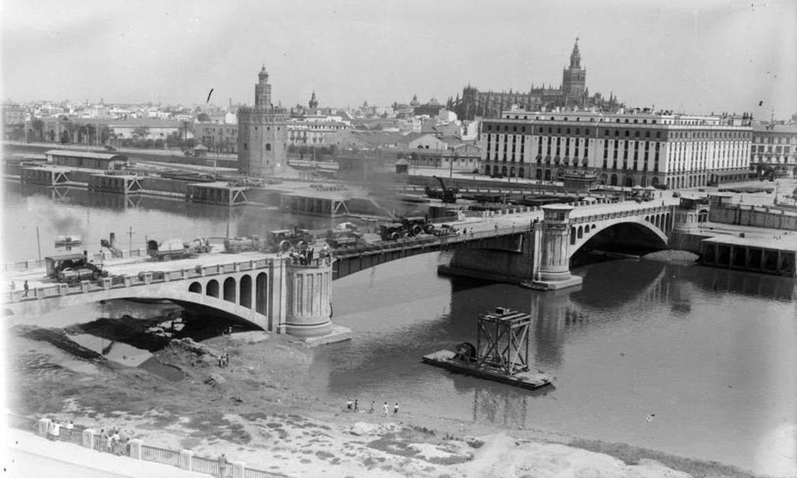 Prueba de carga en el puente de San Telmo. Año 1931