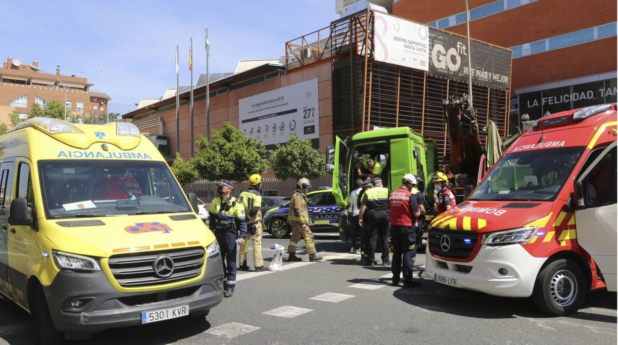 En imágenes, atropello de un hombre en Santa Justa