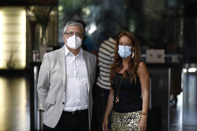 En imágenes, el presidente de Paradores, en la Mirada Económica de ABC Córdoba