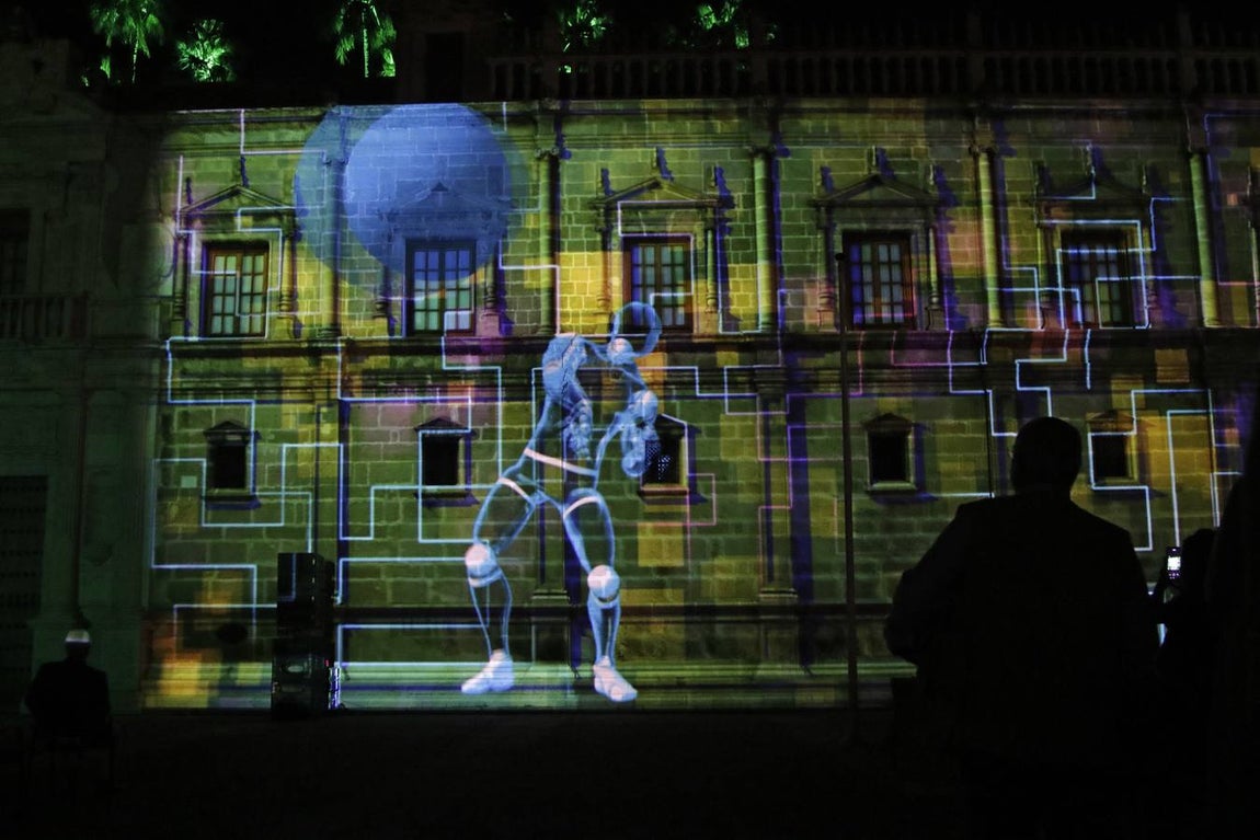 Eurocopa en Sevilla: espectáculo nocturno de luces de norte a sur de la ciudad
