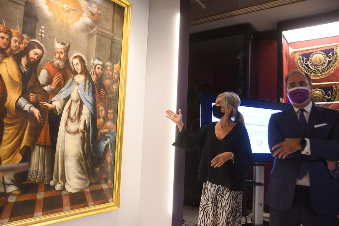 Imágenes de la presentación de la restauración de la pintura de Murillo en el Gran Poder
