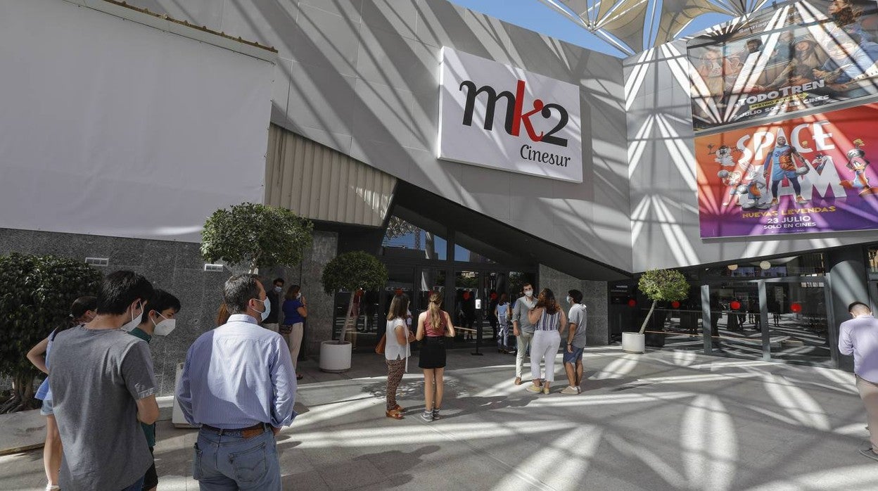 Un renovado Cinesur Nervión Plaza abre sus puertas de nuevo en Sevilla